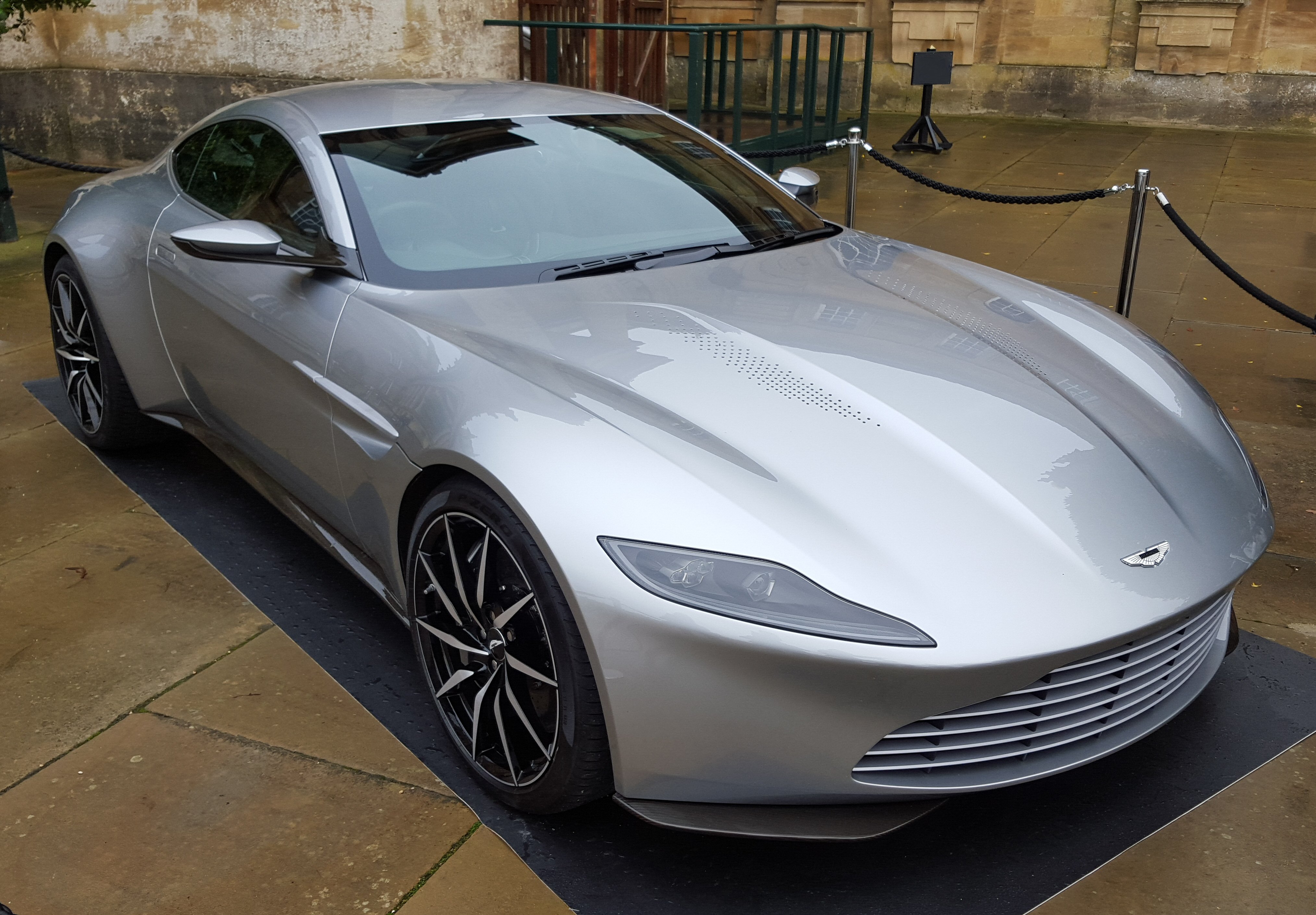 История автомобилей Aston Martin / Астон Мартин