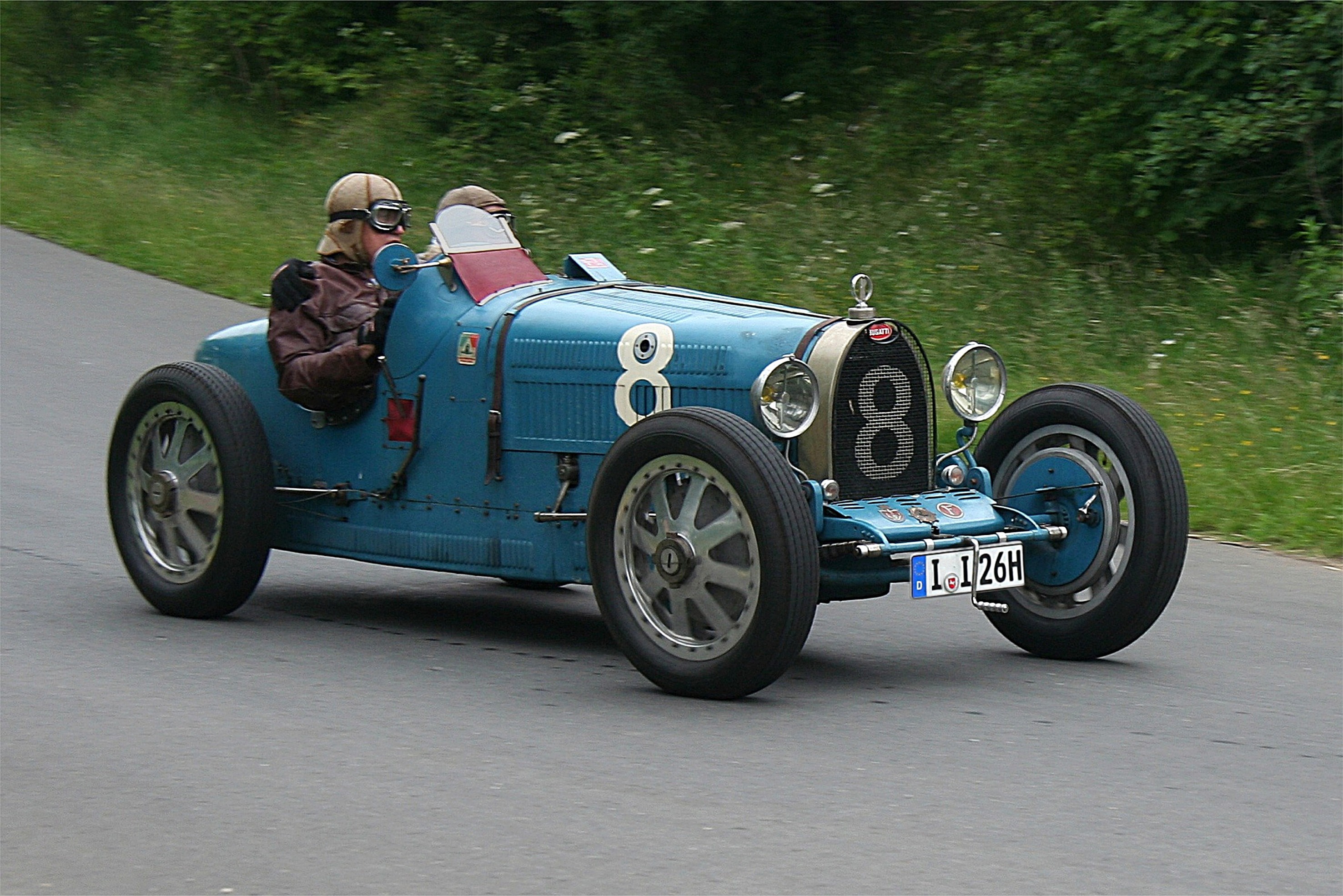 История автомобилей Bugatti / Бугатти