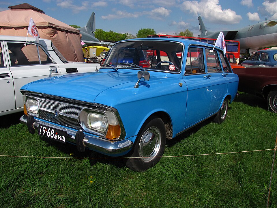 История автомобилей ИЖ